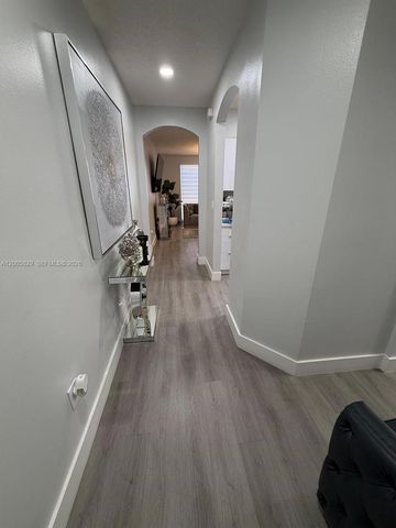 2244 NE 42nd Ave 2244, Homestead, FL 33033