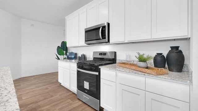 1527 Cinque Terre Way, Richmond, TX 77406