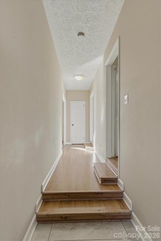 1750 10th Street Court NW, Hickory, NC 28601