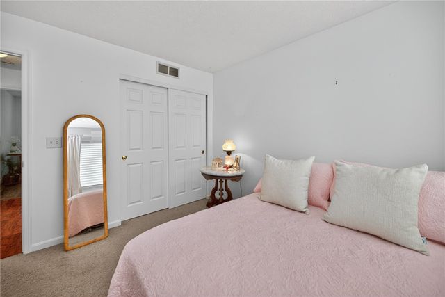 898 Pine Needle Place, Hamilton Twp, OH 45039