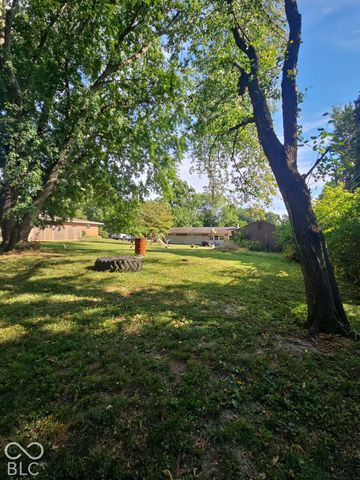 3342 Hillcrest Drive, Indianapolis, IN 46227