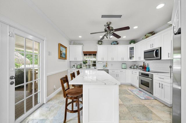 1111 Cherlynn Terrace, West Palm Beach, FL 33406