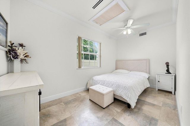 1111 Cherlynn Terrace, West Palm Beach, FL 33406
