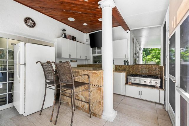 1111 Cherlynn Terrace, West Palm Beach, FL 33406
