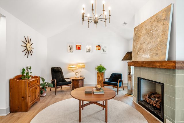 2910 Simmons Ave, Nashville, TN 37211