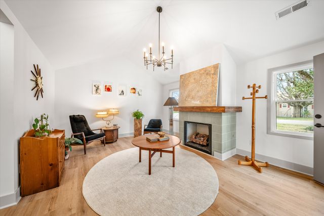 2910 Simmons Ave, Nashville, TN 37211