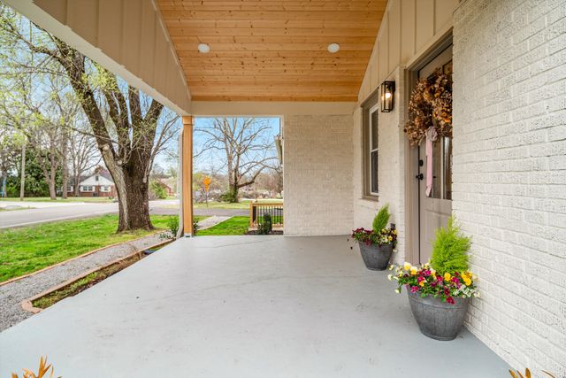 2910 Simmons Ave, Nashville, TN 37211