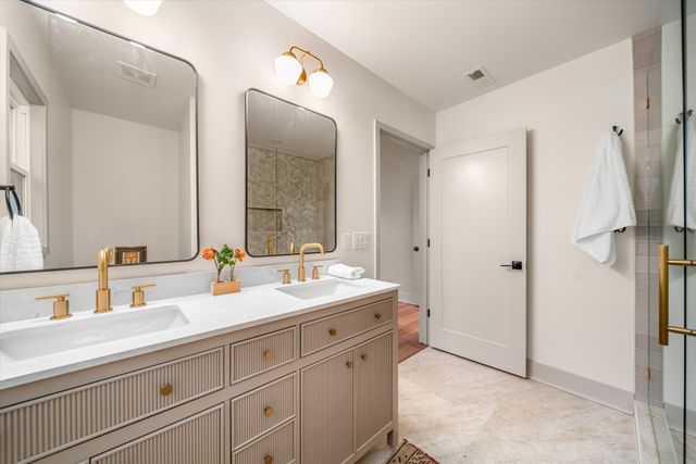 2910 Simmons Ave, Nashville, TN 37211