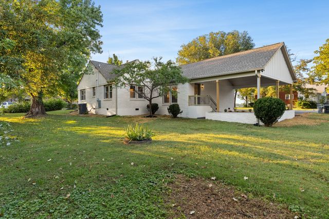 2910 Simmons Ave, Nashville, TN 37211