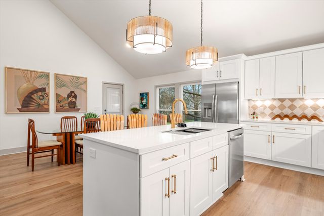 2910 Simmons Ave, Nashville, TN 37211