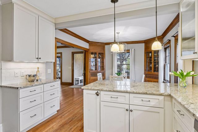 4239 Crocker Avenue, Edina, MN 55416