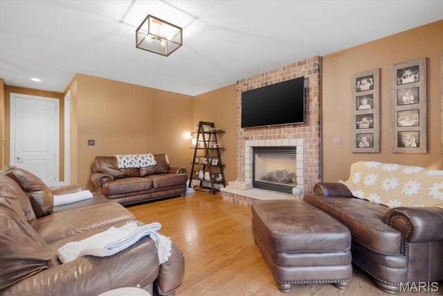 994 Stone Spring Drive, Eureka, MO 63025