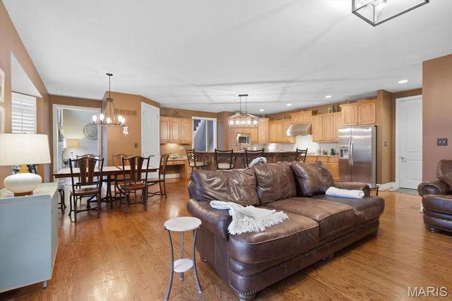 994 Stone Spring Drive, Eureka, MO 63025