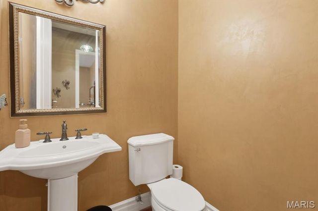 994 Stone Spring Drive, Eureka, MO 63025