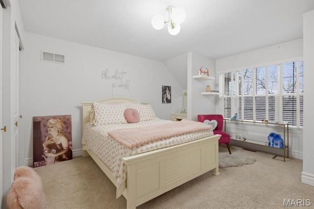 994 Stone Spring Drive, Eureka, MO 63025