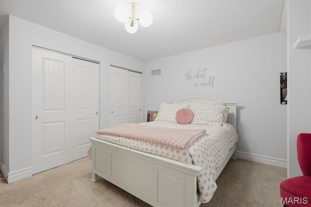 994 Stone Spring Drive, Eureka, MO 63025