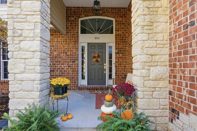 994 Stone Spring Drive, Eureka, MO 63025