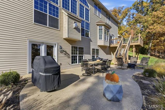 994 Stone Spring Drive, Eureka, MO 63025