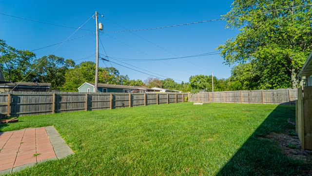 654 Nome Road, Valparaiso, IN 46385