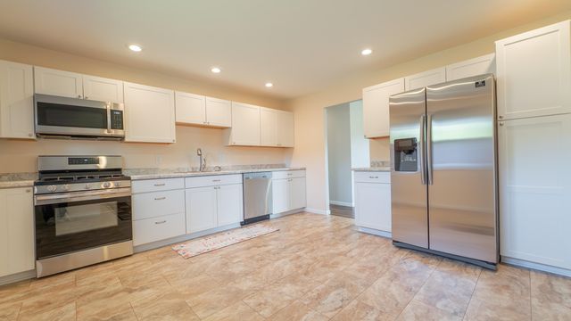 654 Nome Road, Valparaiso, IN 46385