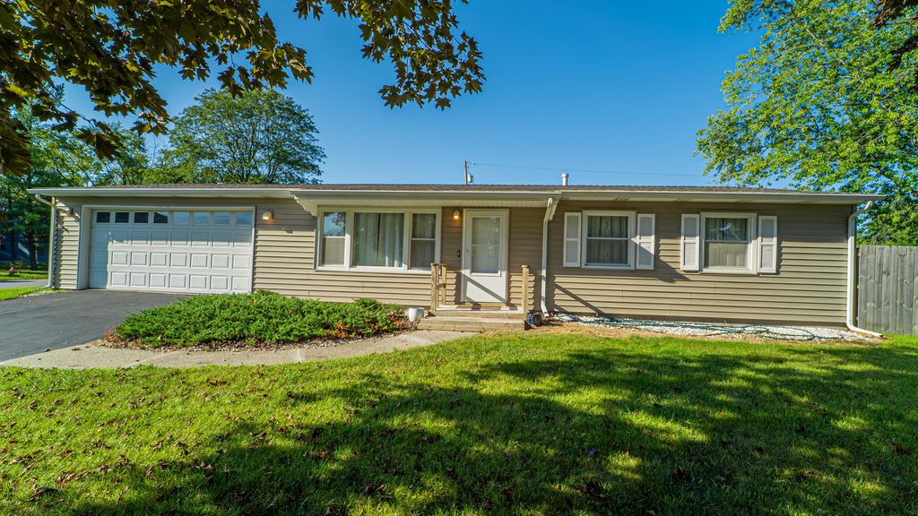 654 Nome Road, Valparaiso, IN 46385