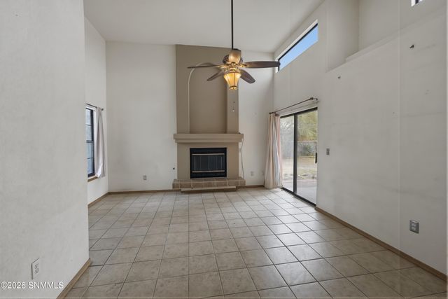 2130 Foxtail Pine Drive, Las Cruces, NM 88012