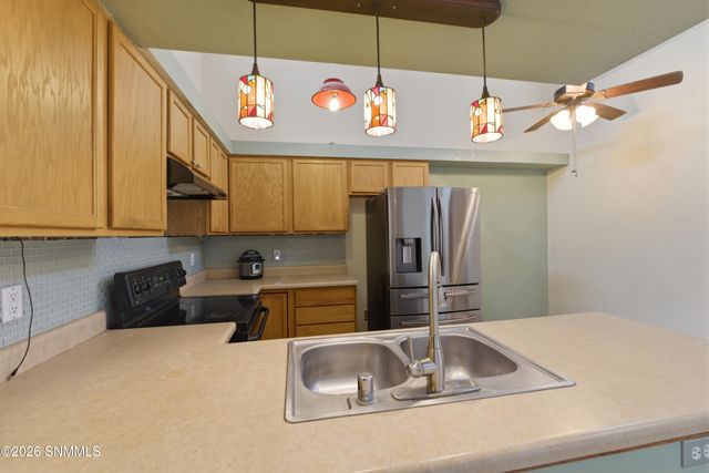 2130 Foxtail Pine Drive, Las Cruces, NM 88012