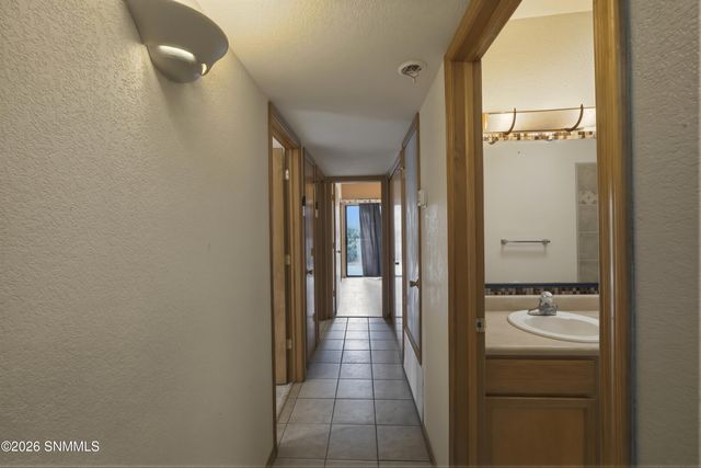 2130 Foxtail Pine Drive, Las Cruces, NM 88012