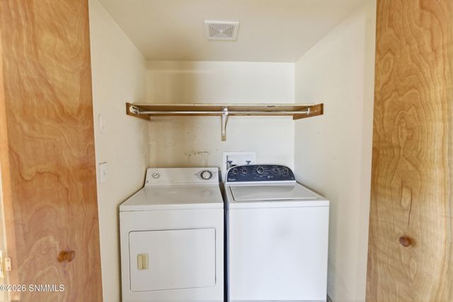 2130 Foxtail Pine Drive, Las Cruces, NM 88012