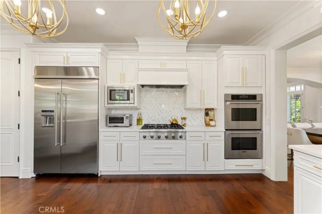 4358 Fairlawn Drive, La Canada Flintridge, CA 91011