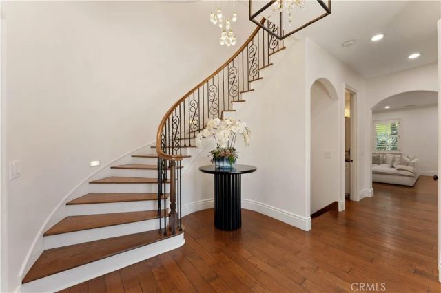 4358 Fairlawn Drive, La Canada Flintridge, CA 91011