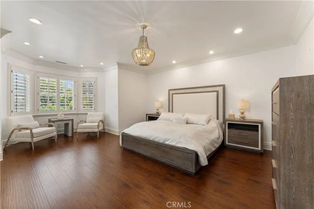 4358 Fairlawn Drive, La Canada Flintridge, CA 91011