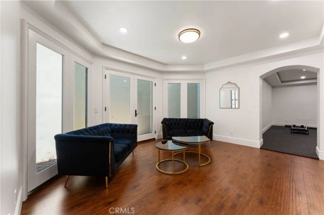 4358 Fairlawn Drive, La Canada Flintridge, CA 91011