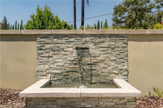 4358 Fairlawn Drive, La Canada Flintridge, CA 91011