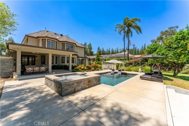 4358 Fairlawn Drive, La Canada Flintridge, CA 91011
