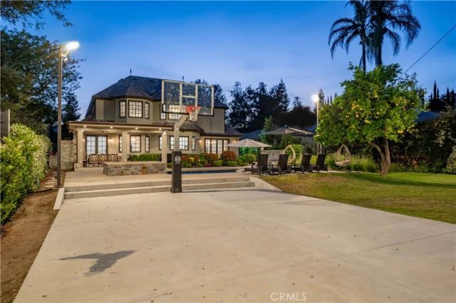 4358 Fairlawn Drive, La Canada Flintridge, CA 91011