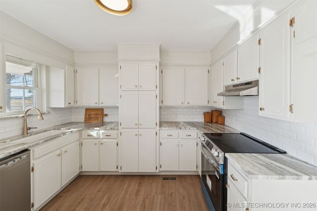 15303 E 440 Road, Claremore, OK 74017