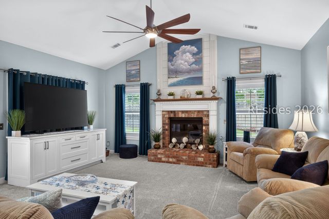 1124 Otter Cir, Beaufort, SC 29902