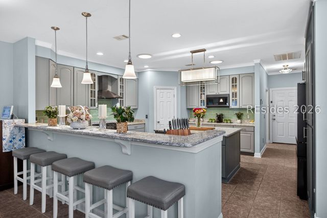1124 Otter Cir, Beaufort, SC 29902