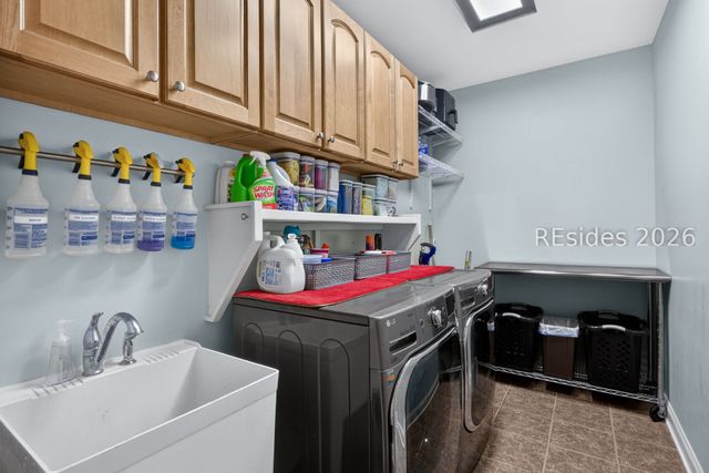 1124 Otter Cir, Beaufort, SC 29902