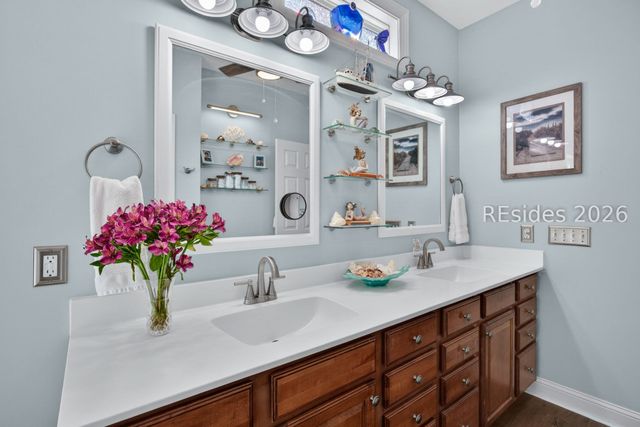 1124 Otter Cir, Beaufort, SC 29902