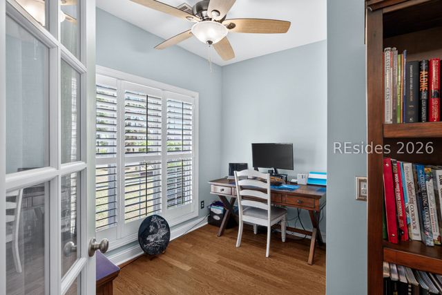 1124 Otter Cir, Beaufort, SC 29902