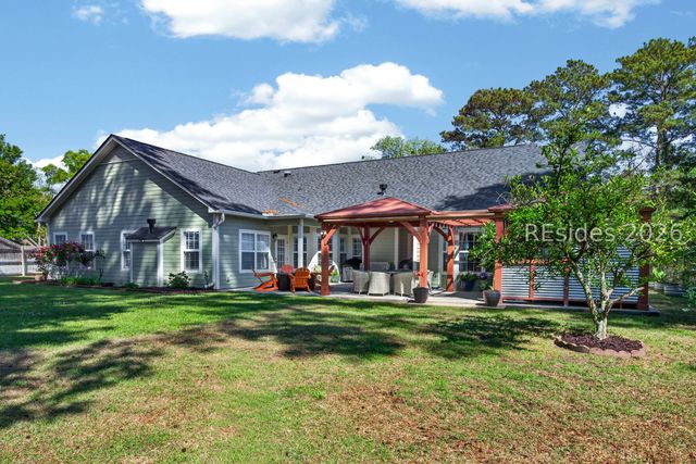 1124 Otter Cir, Beaufort, SC 29902