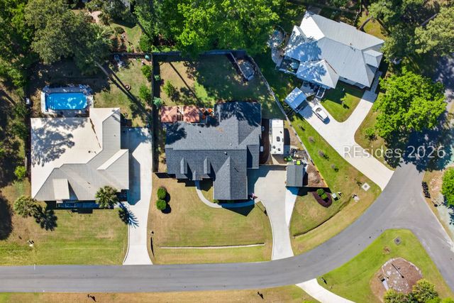 1124 Otter Cir, Beaufort, SC 29902
