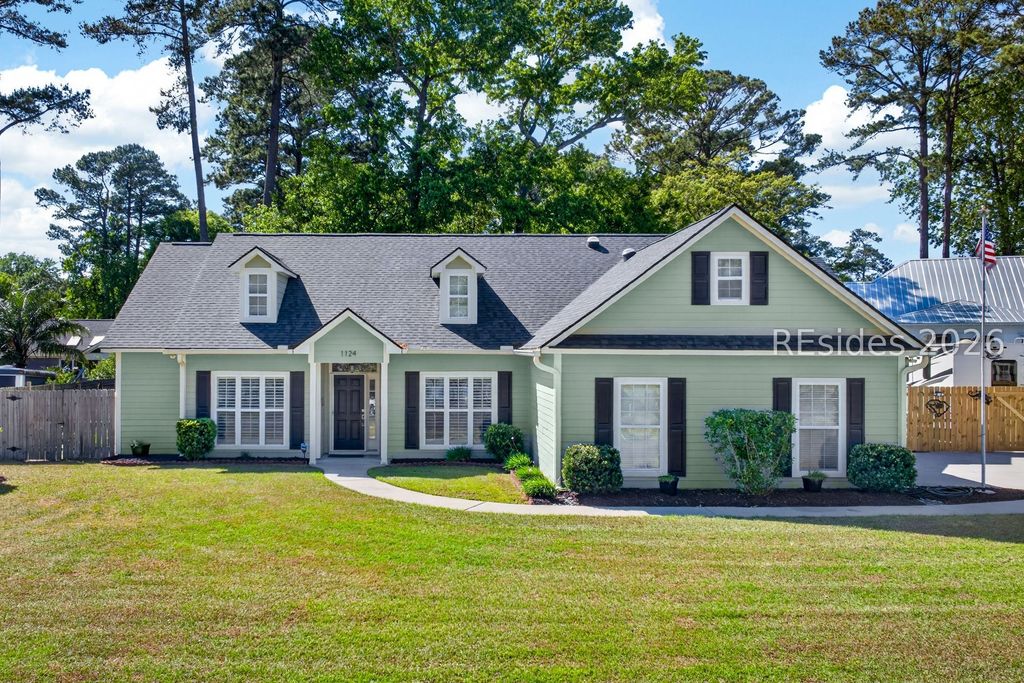 1124 Otter Cir, Beaufort, SC 29902