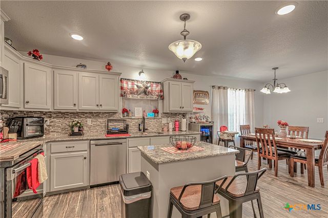 2590 Belle Hubbard Trail, Belton, TX 76513