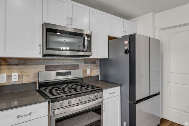 266 N PORTSIDE LN, Saratoga Springs, UT 84045