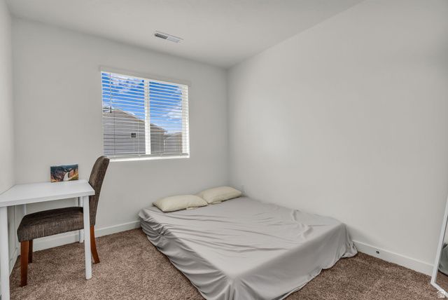 266 N PORTSIDE LN, Saratoga Springs, UT 84045