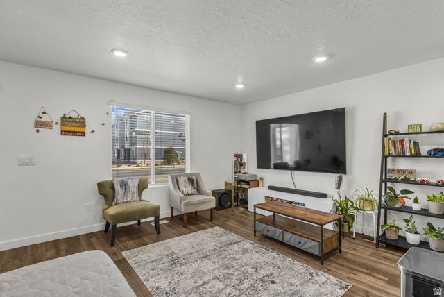 266 N PORTSIDE LN, Saratoga Springs, UT 84045