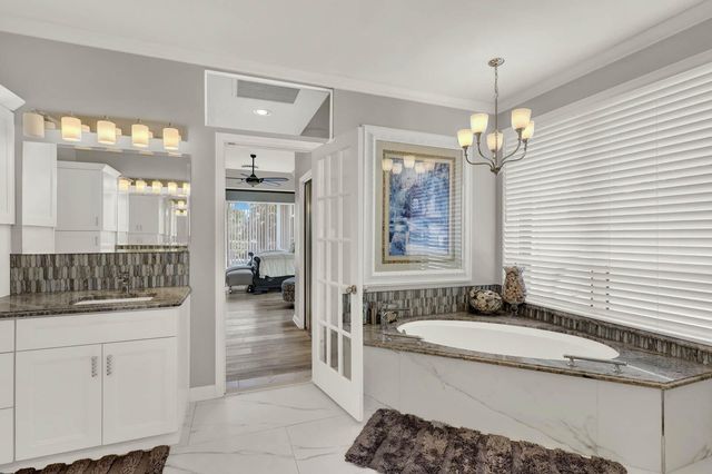 4084 SW Gleneagle Circle, Palm City, FL 34990